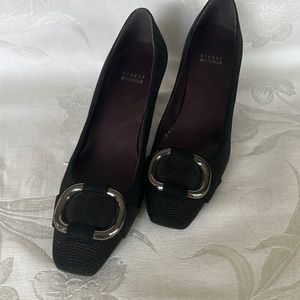 Stuart Weitzman Black pump with Toe Buckle